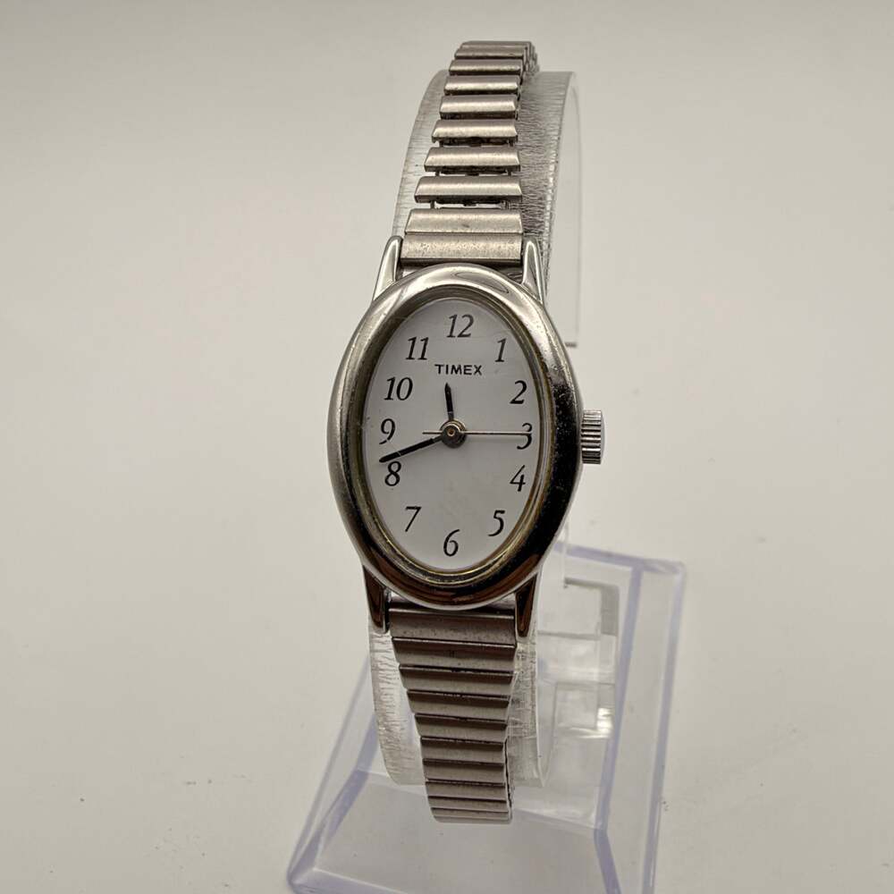 Timex Cavatina Women's Watch 18mm Silver Tone Oval Expansion Band New Battery